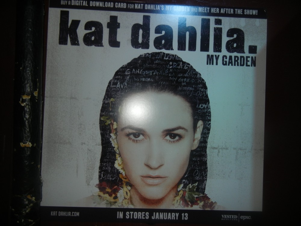 Review: Kat Dhalia – Live performance at Webster Hall (My Garden Tour 2014)